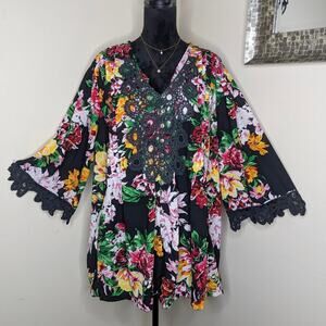 Black floral print plus size 24W